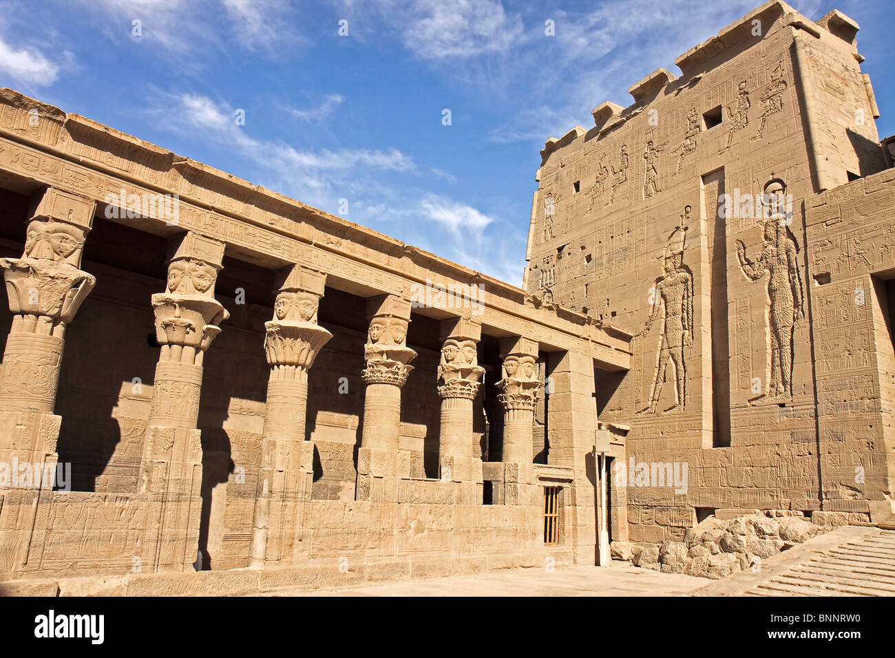 Egypte Temple d'Isis Philae Premier pylône Banque D'Images