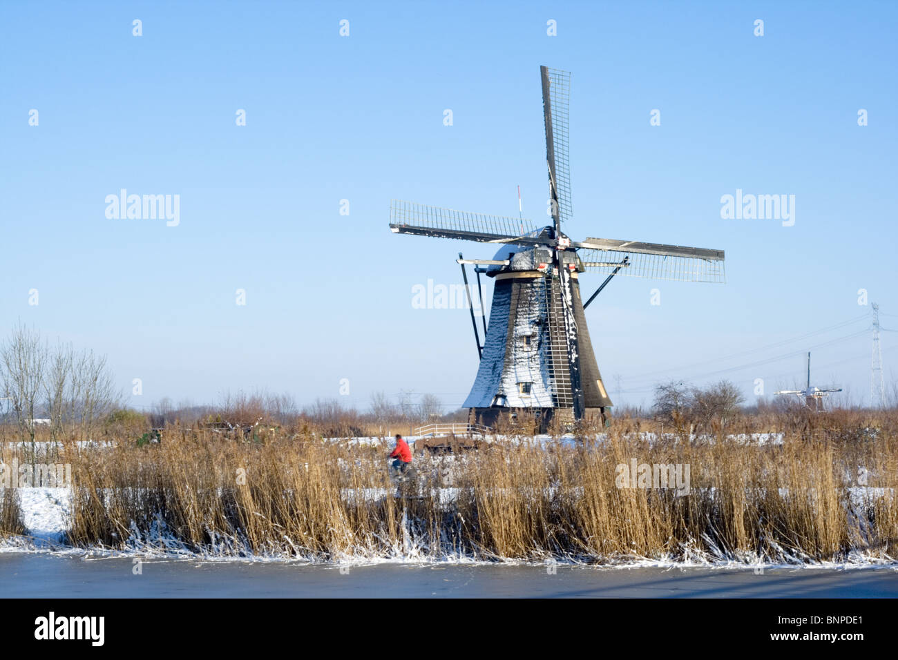 Touristiques néerlandais site du moulin de Kinderdijk. Zuid-Holland, Pays-Bas Banque D'Images