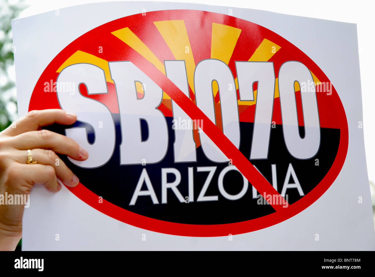 Le "Nous sommes tous Arizona' mars s'est tenue à New York le 29 juillet, Brooklyn-Manhattan, pour protester contre le SB 1070 Loi de l'Arizona. Banque D'Images