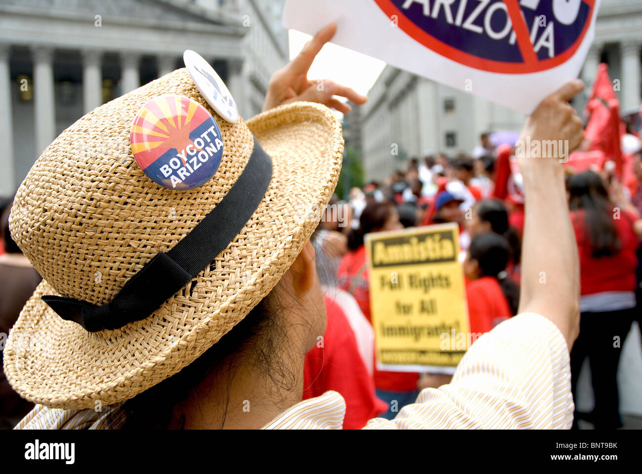 Le "Nous sommes tous Arizona' mars à New York le 29 juillet, Brooklyn-Manhattan, pour protester contre le SB 1070 Loi de l'Arizona. Banque D'Images