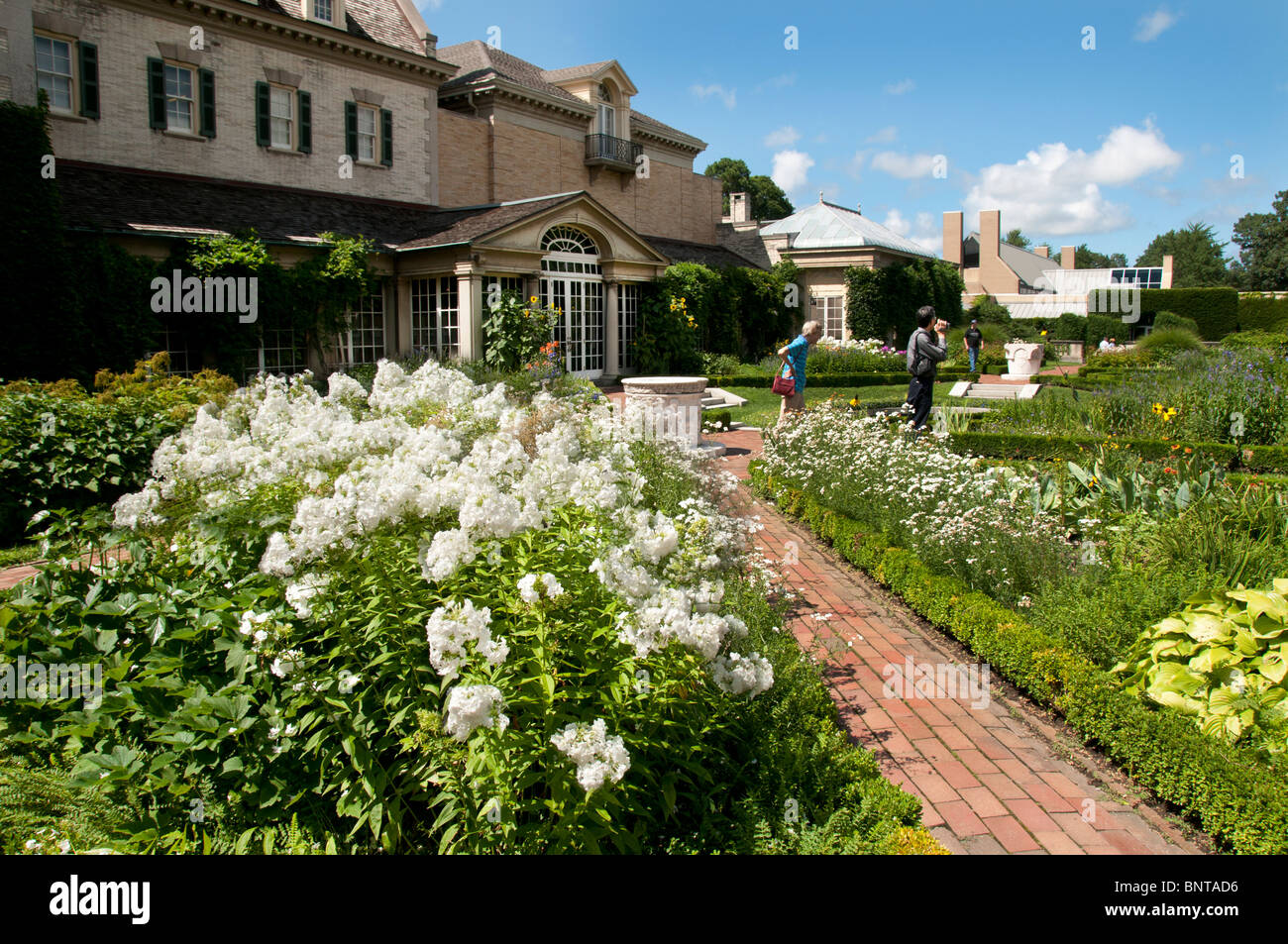 Jardins de la George Eastman House, Rochester, NY USA Banque D'Images