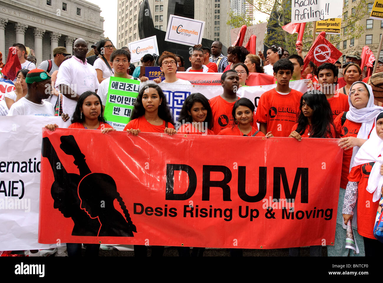 Le "Nous sommes tous Arizona' mars s'est tenue à New York le 29 juillet, Brooklyn-Manhattan, pour protester contre le SB 1070 Loi de l'Arizona. Banque D'Images