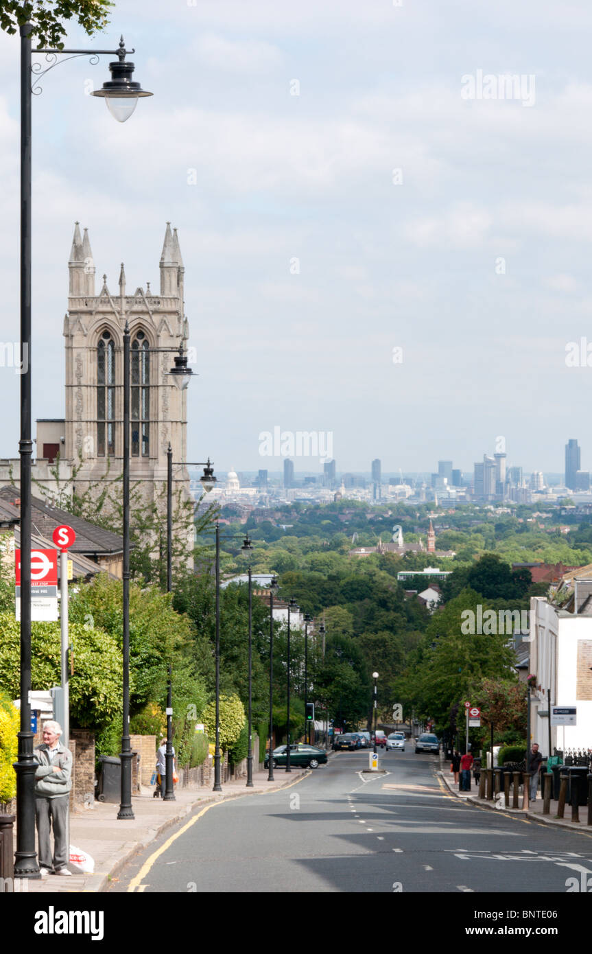 Gipsy Hill, Crystal Palace avec la ville de Londres dans la distance Banque D'Images