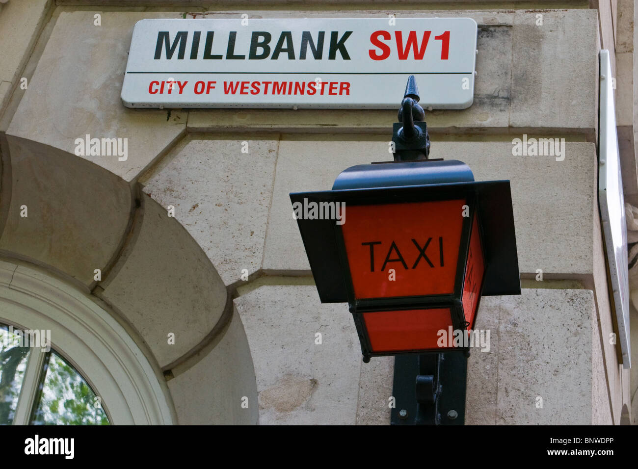 Millbank SW1 City of Westminster, London England road sign Banque D'Images