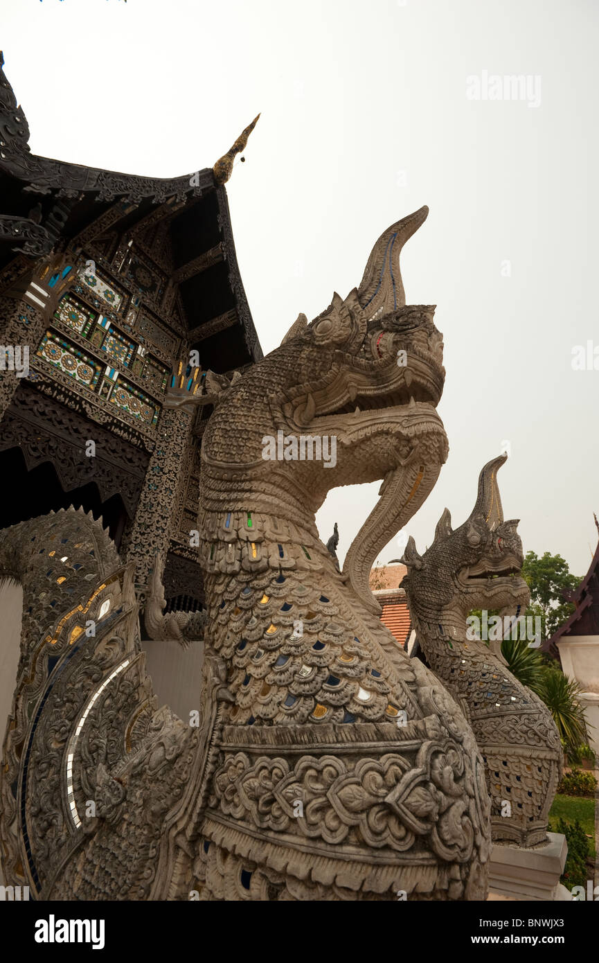 Wat Chedi Luang, Chiang Mai, la province de Chiang Mai, Thaïlande, Asie Banque D'Images