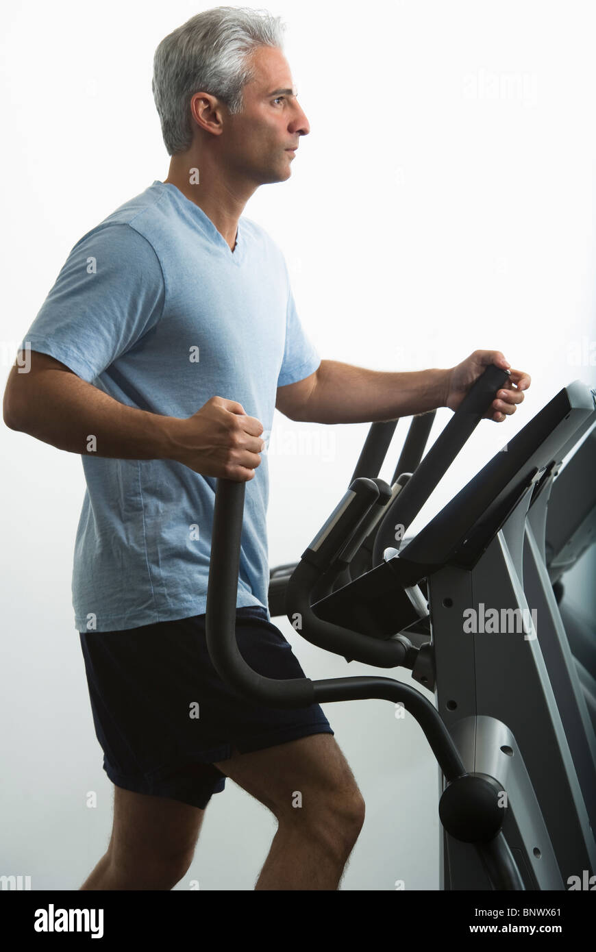 Man exercising on Stairmaster Banque D'Images