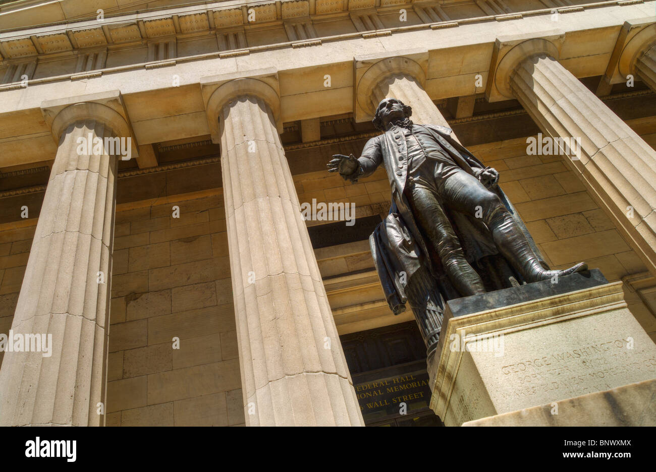 Statue de George Washington en face de Federal Hall Banque D'Images