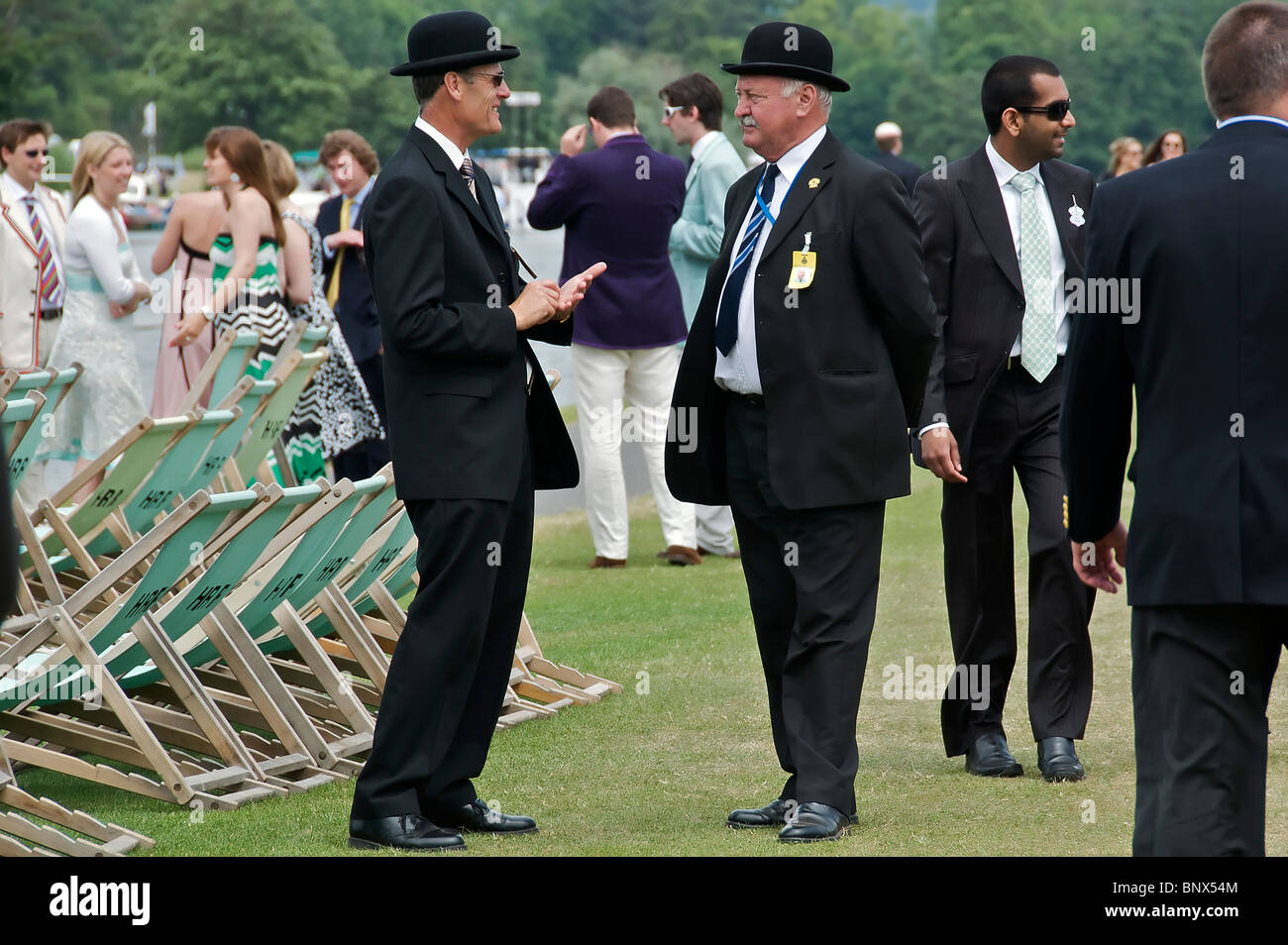 Les stewards dans discussion Royal Henley Regatta Oxfordshire England Banque D'Images