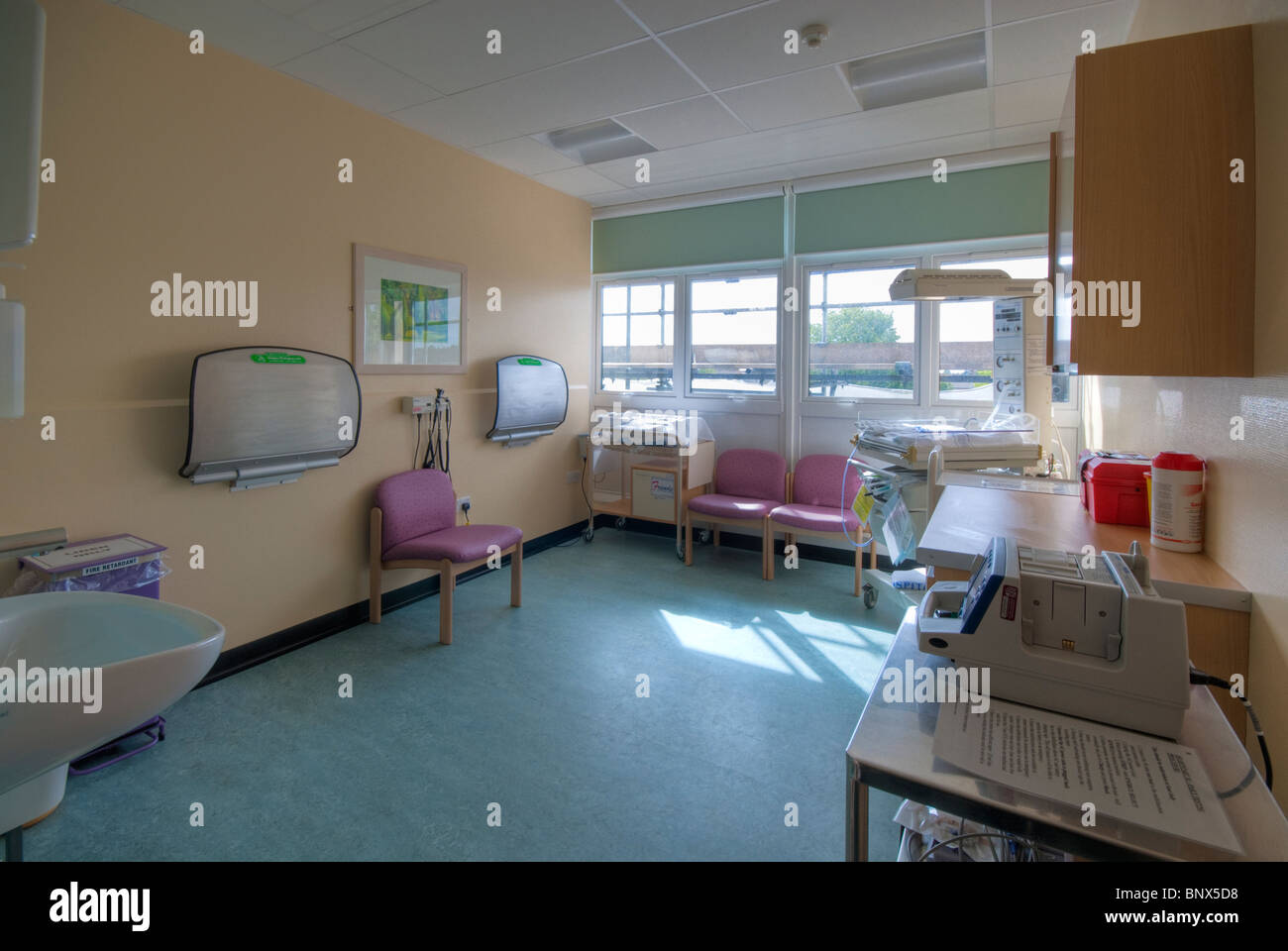 L'unité de maternité de l'hôpital de Chichester Tangmere Ward Banque D'Images