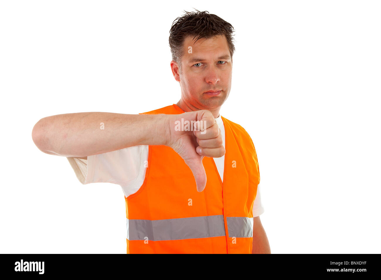 Gilet de sécurité dans l'homme avec le thums sur fond blanc Banque D'Images