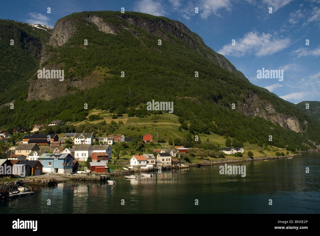 Fjorlandsfiord de ferry Gudvangen, Naerøfjord à Flåm, Norvège. Banque D'Images