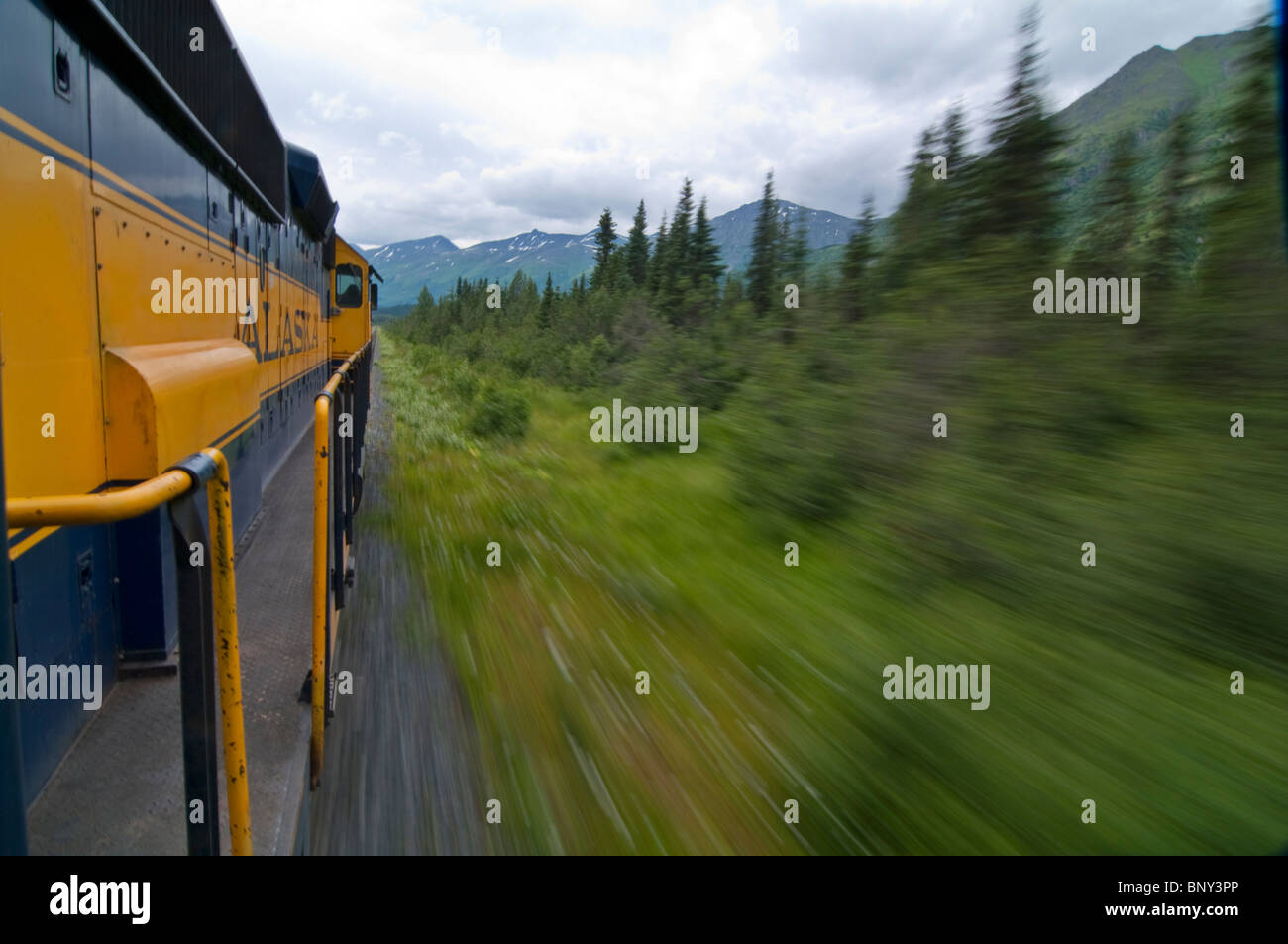 Équitation Alaska Railroad vers le nord de l'ALASKA Seward Banque D'Images