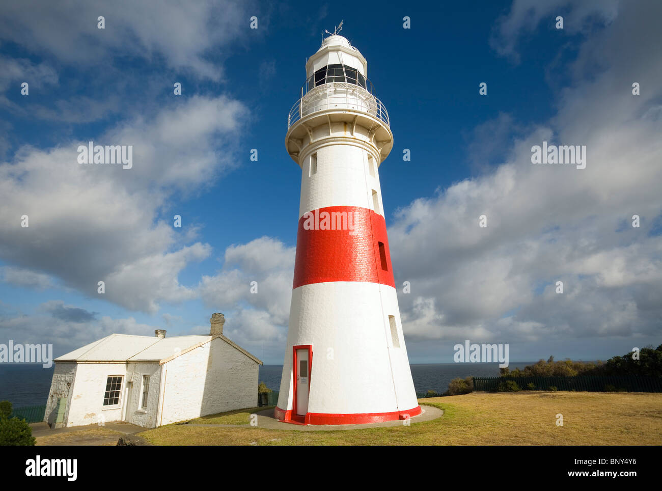 Phare à tête basse - partie de l'Arrondissement historique tête basse à l'embouchure de la Rivière Tamar. Tête basse, Tasmanie, Australie Banque D'Images