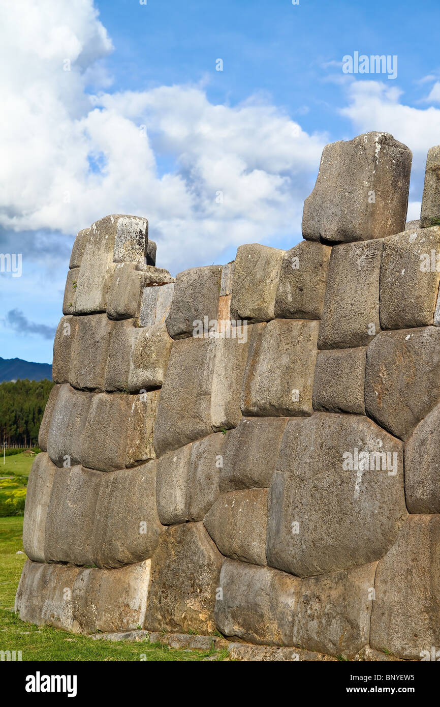 Sacsayhuaman In Cusco Banque D image Et Photos Alamy sacsayhuaman-in-cusco-banque-d-image-et-photos-alamy