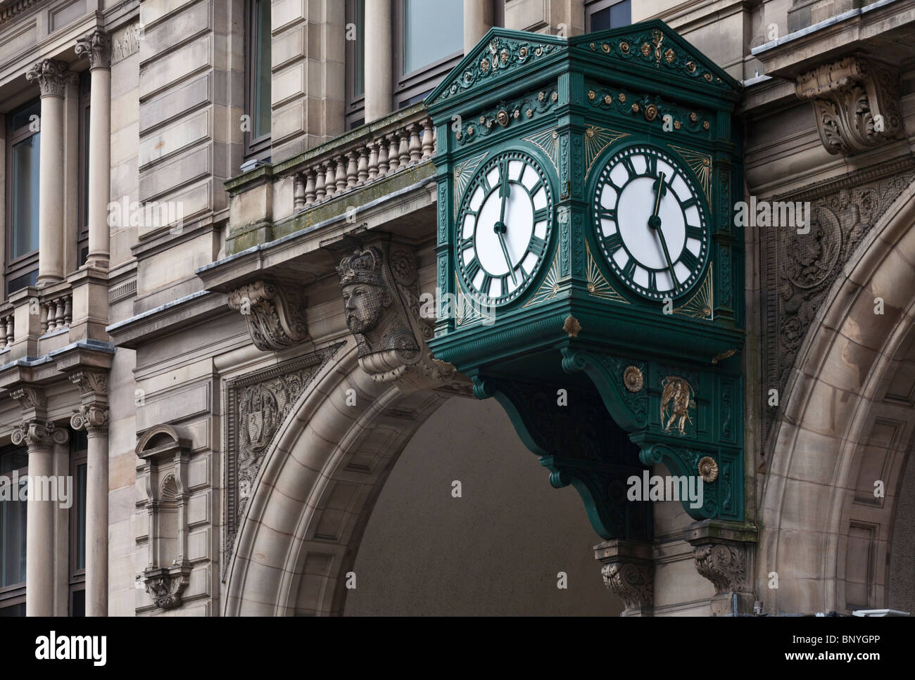Réveil à l'avant de l'ancienne gare d'échange de Liverpool Banque D'Images
