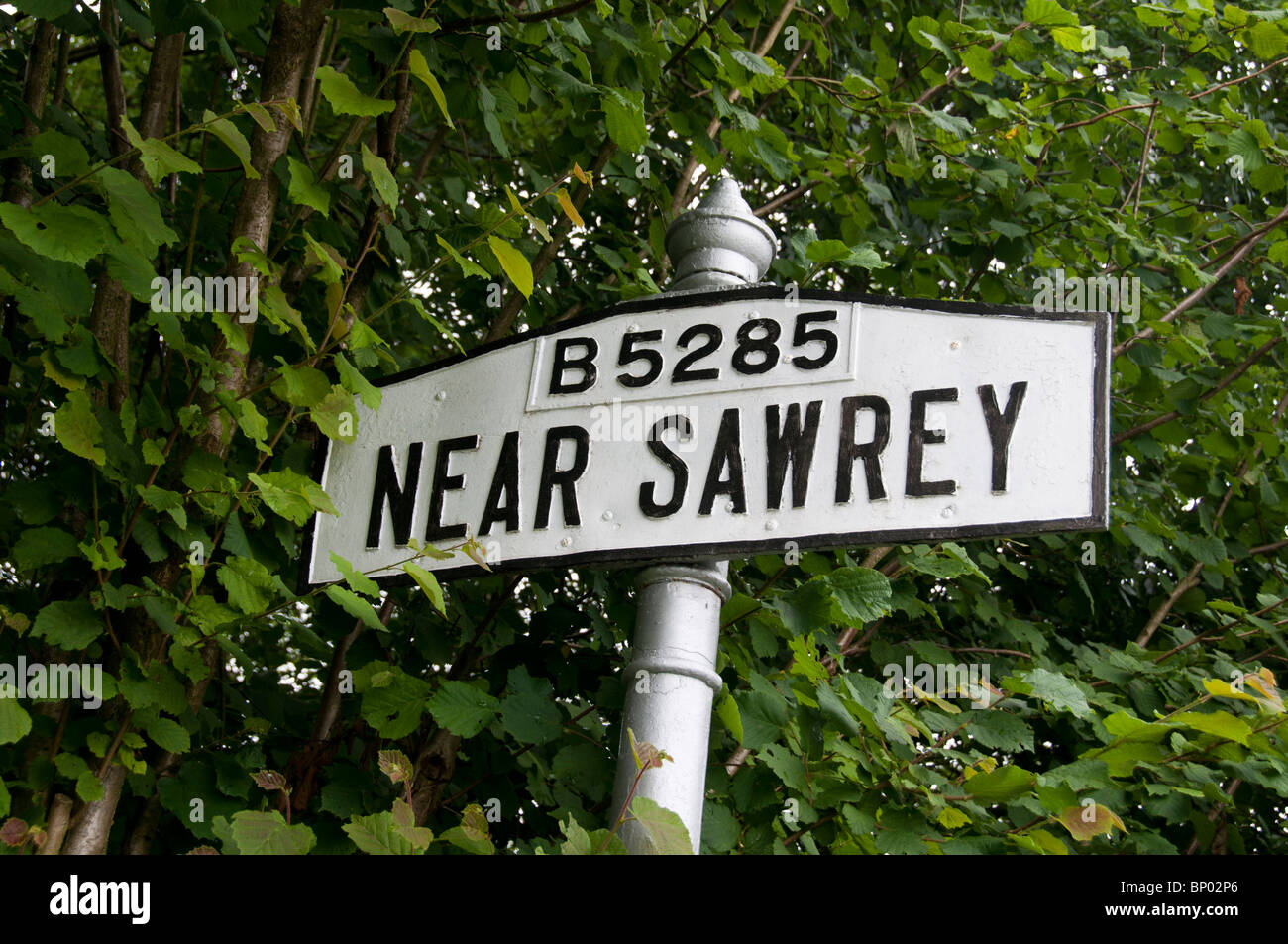 Le panneau pour près de Sawrey près de Bowness-on-Windermere dans le Lake District Banque D'Images