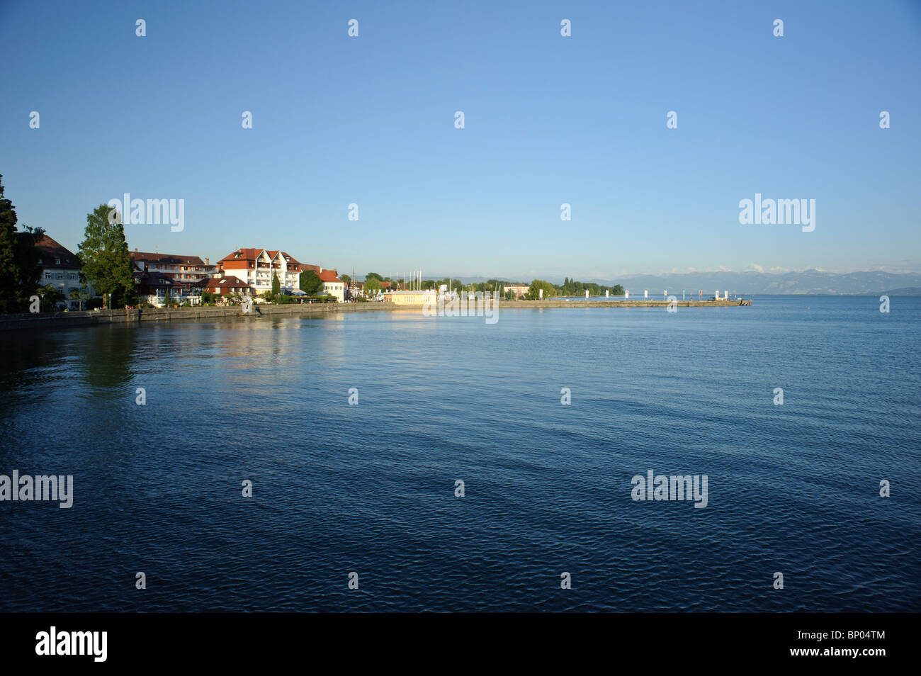 Langenargen bay shore, Lac de Constance Allemagne Bade-Wurtemberg Banque D'Images