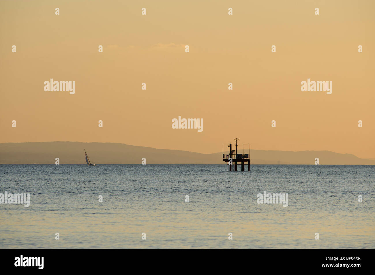 Station météorologique sur le lac, le lac de Constance Langenargen Allemagne Bade-Wurtemberg Banque D'Images