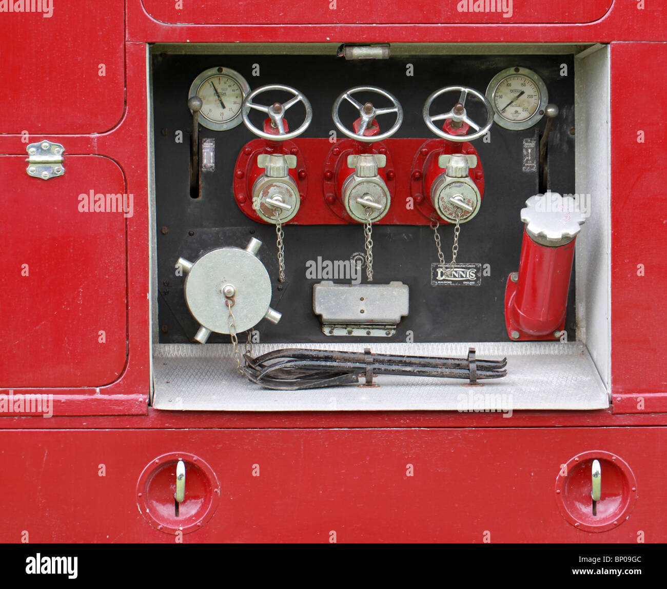 Détail d'un vintage Dennis fire engine Banque D'Images