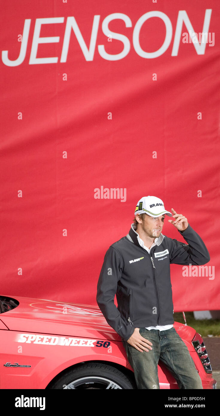 Jenson Button Champion du Monde de Formule 1 assiste à un photocall pour promouvoir la Virgin Media Speedweek50. Banque D'Images