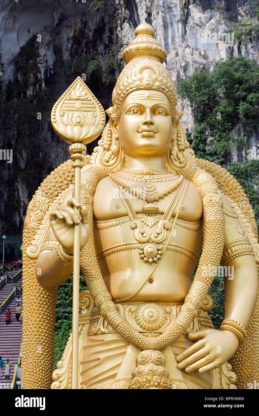 L'Asie du Sud, la Malaisie, Kuala Lumpur, statue de Muruga, Seigneur Subramania, à Batu Caves Banque D'Images