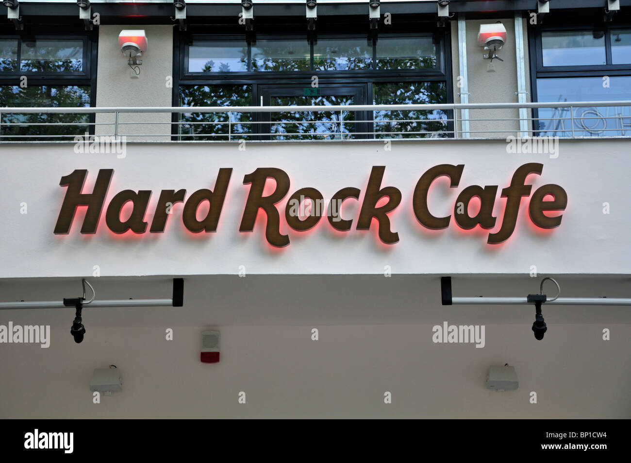 Hard Rock Café logo dans Berlin Allemagne Juillet 2010 Banque D'Images