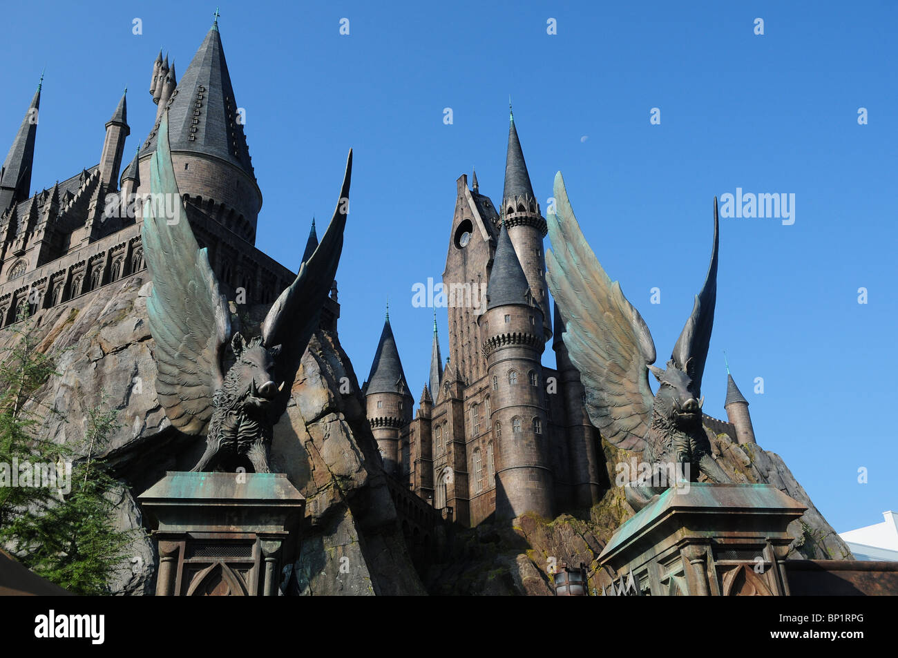 Le Château de Poudlard, dans le monde magique de Harry Potter, de Islands of Adventure