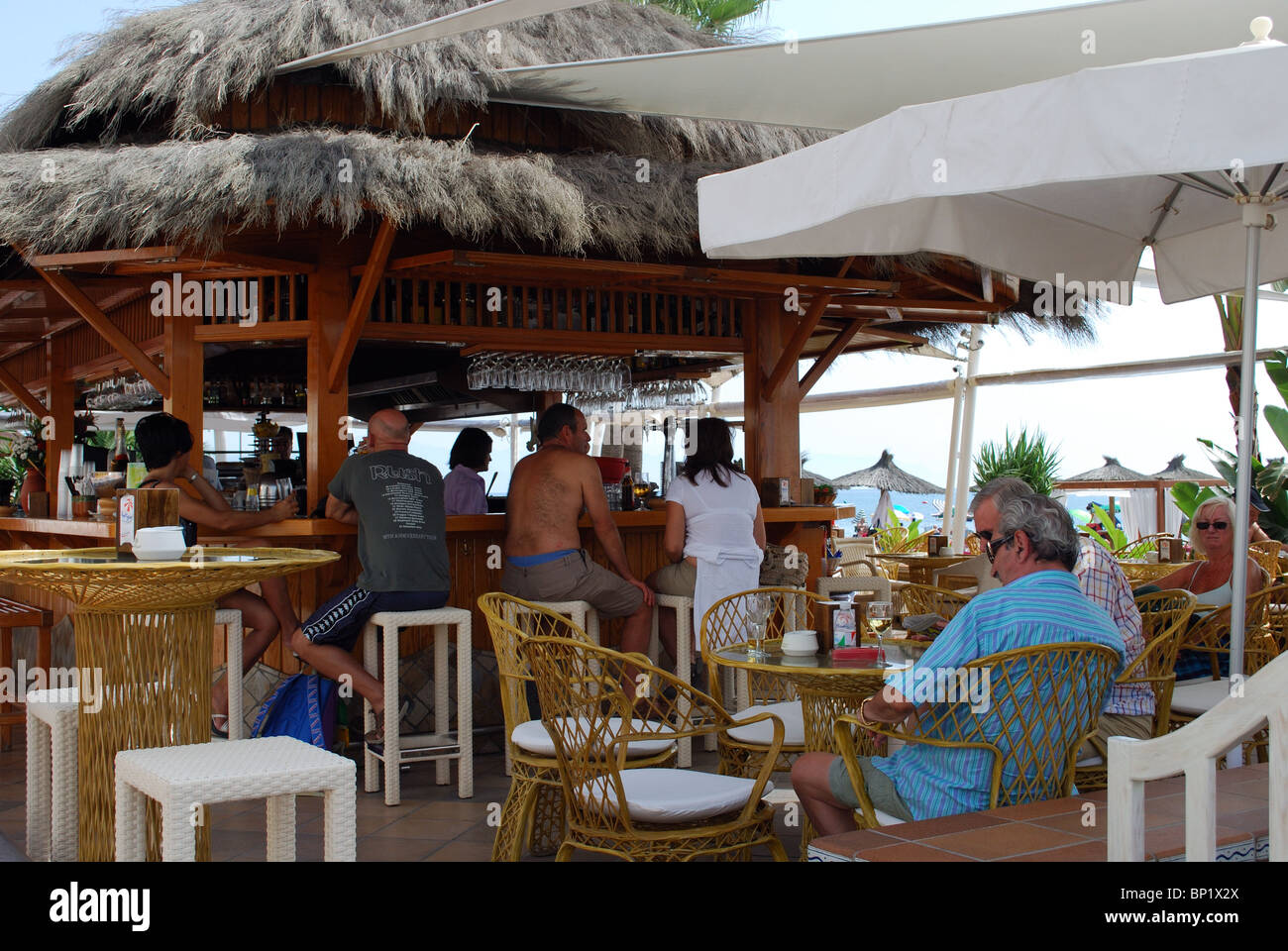 Bar de plage (chiringuito), Torremolinos, Costa del Sol, la province de Malaga, Andalousie, Espagne, Europe de l'Ouest. Banque D'Images