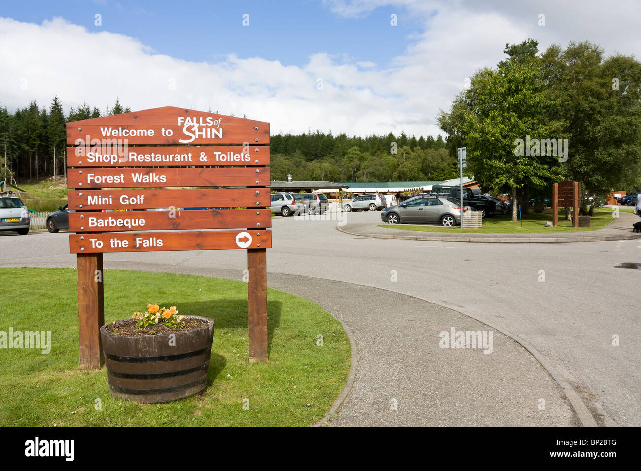 Tombe de Shin visitor centre par la rivière shin près de Lairg dans les Highlands écossais. Banque D'Images
