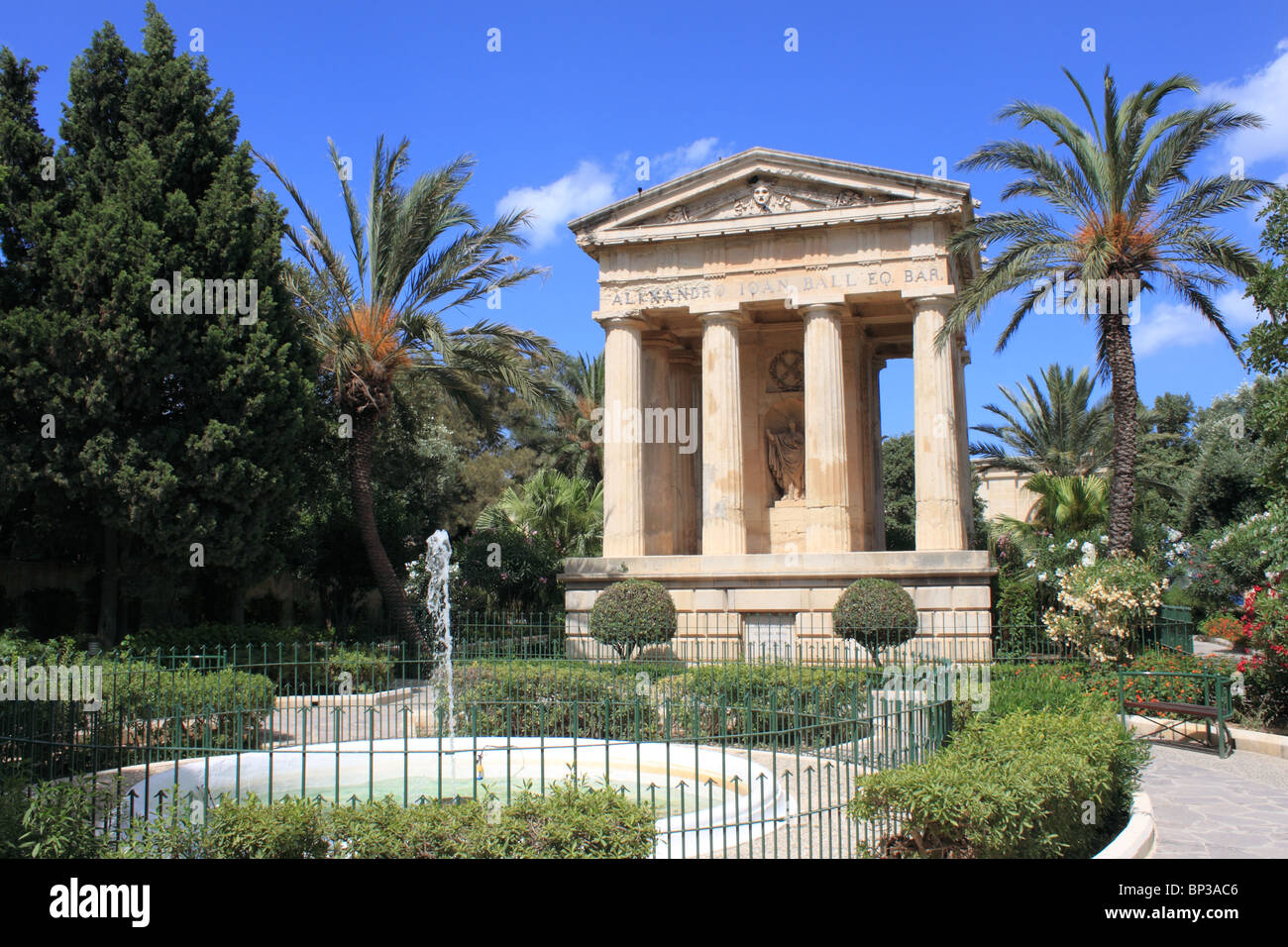 Monument Sir Alexander John Ball, Barakka Gardens, Triq Il-Mediterran, La Valette, Malte, Méditerranée, Europe Banque D'Images