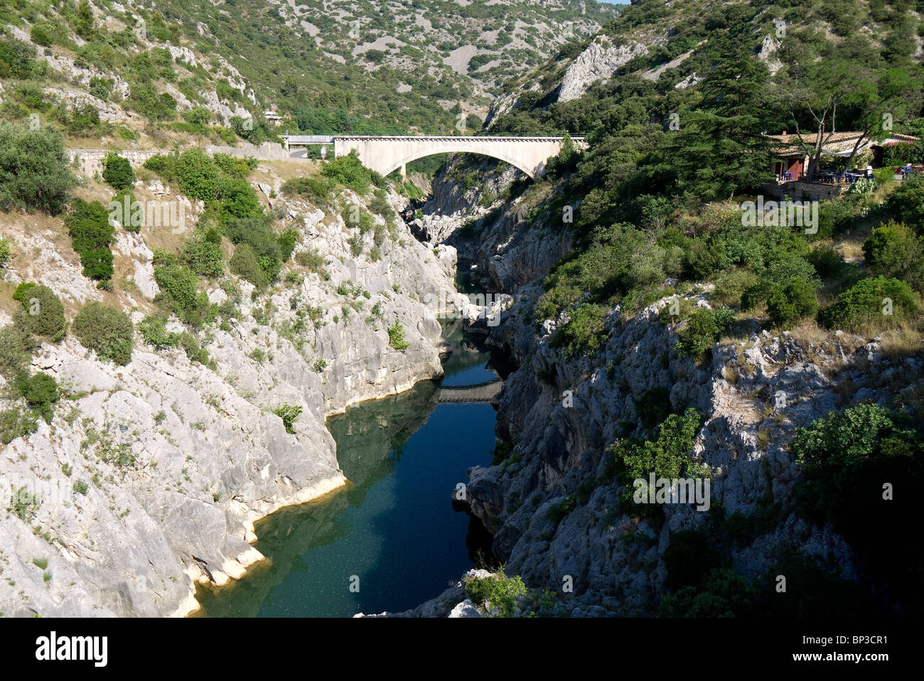 Pont des Gorges de l'Hérault, St Guilhem le Désert, Italie Banque D'Images