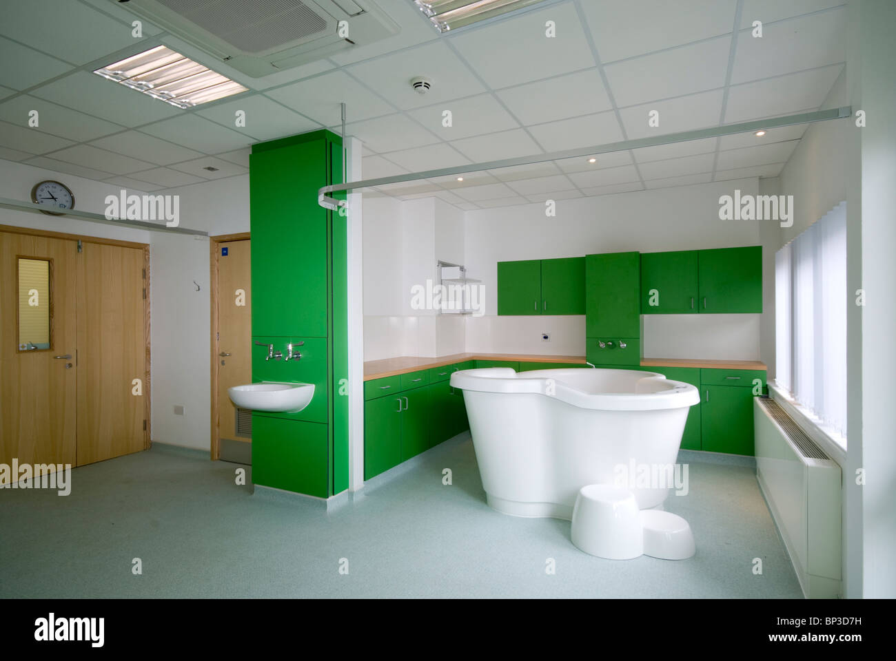 Nouveau centre de naissance de la forêt, piscine d'accouchement Hôpital Ashhurst Banque D'Images
