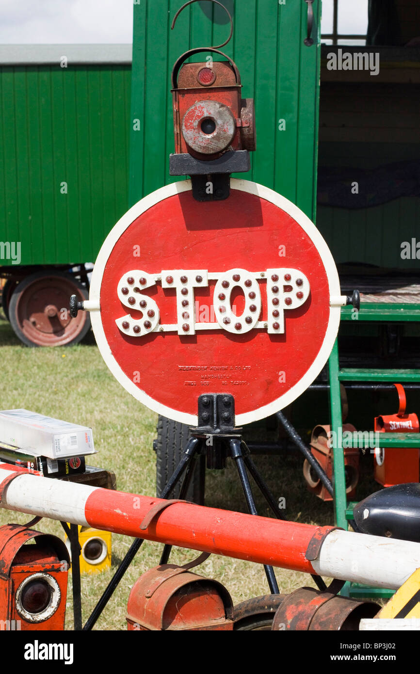 Old Fashioned la signalisation des travaux routiers Banque D'Images