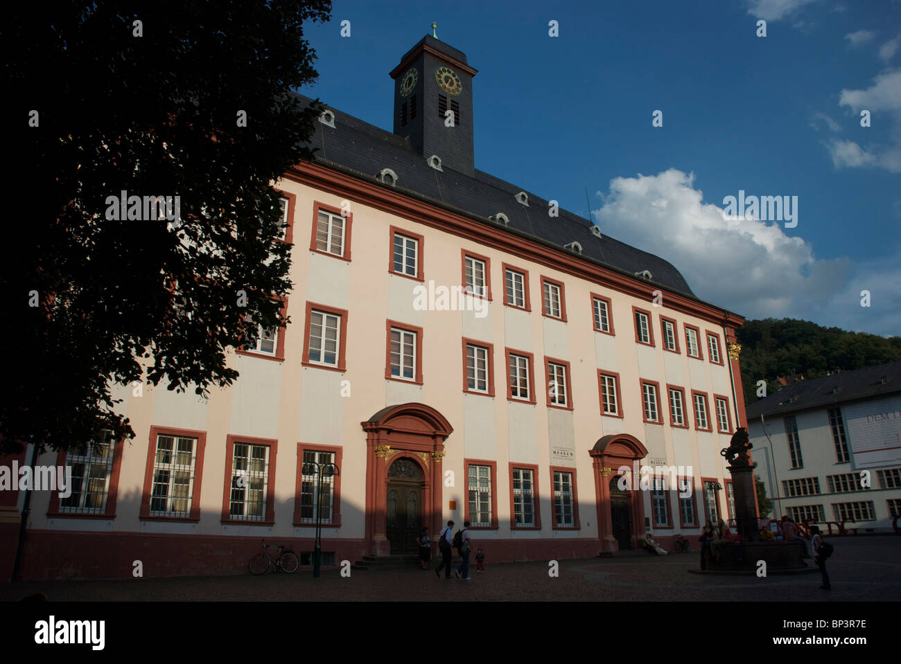 Vieux bâtiment principal à l'Université de Heidelberg Banque D'Images