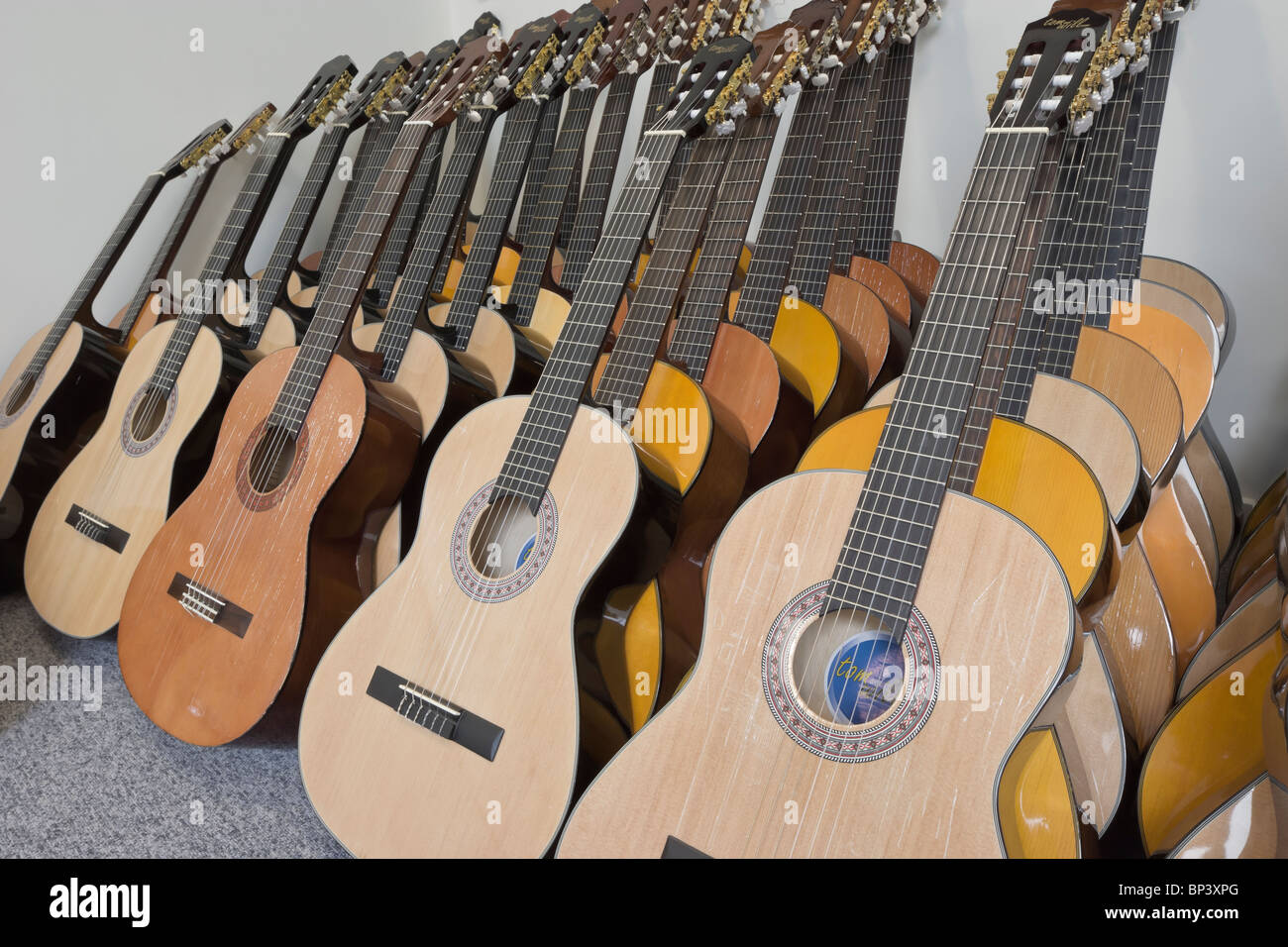 Lignes de guitares acoustiques. Banque D'Images
