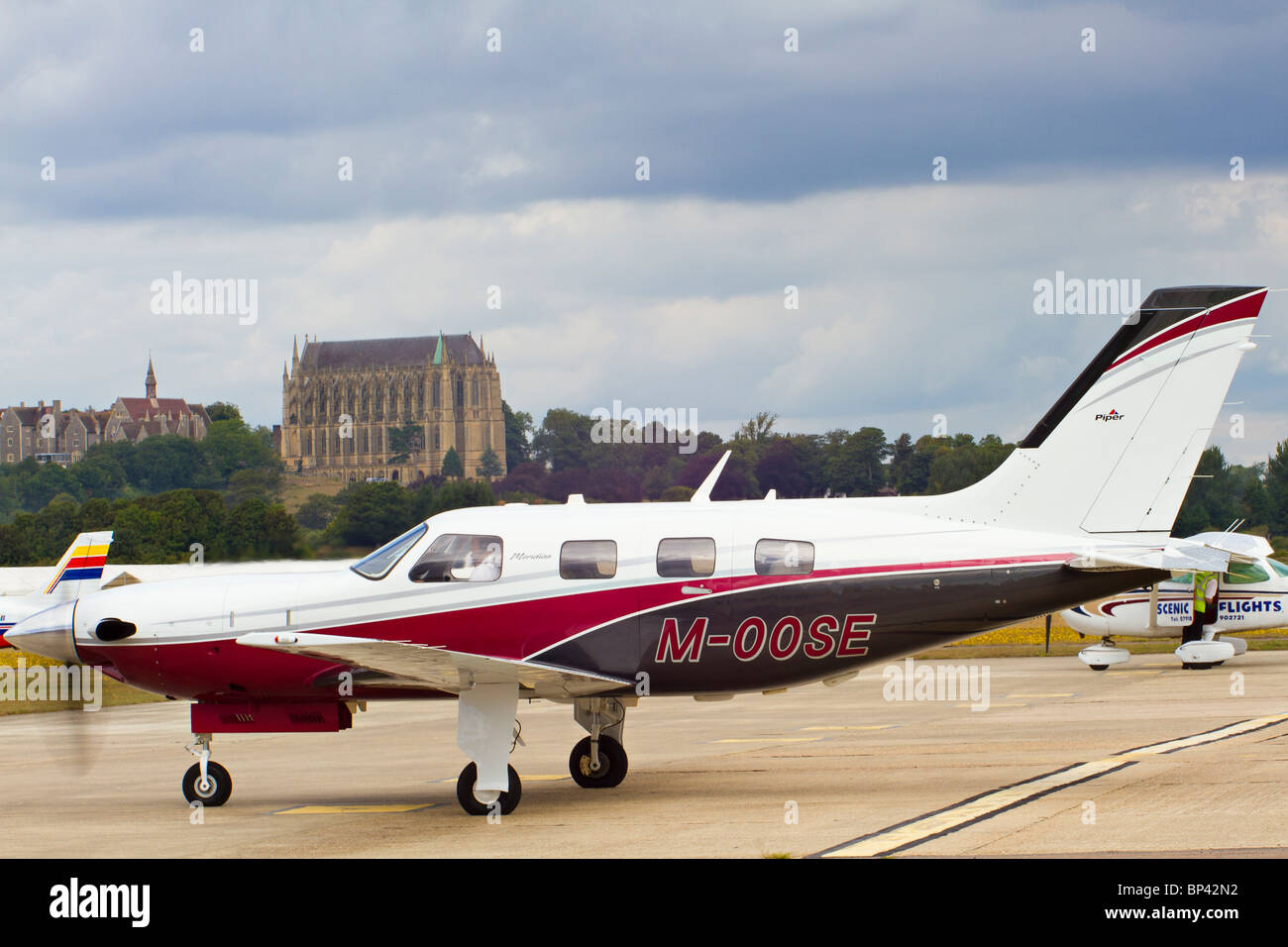 Piper PA-46 M-oose à Shoreham Airport, Sussex, UK Banque D'Images