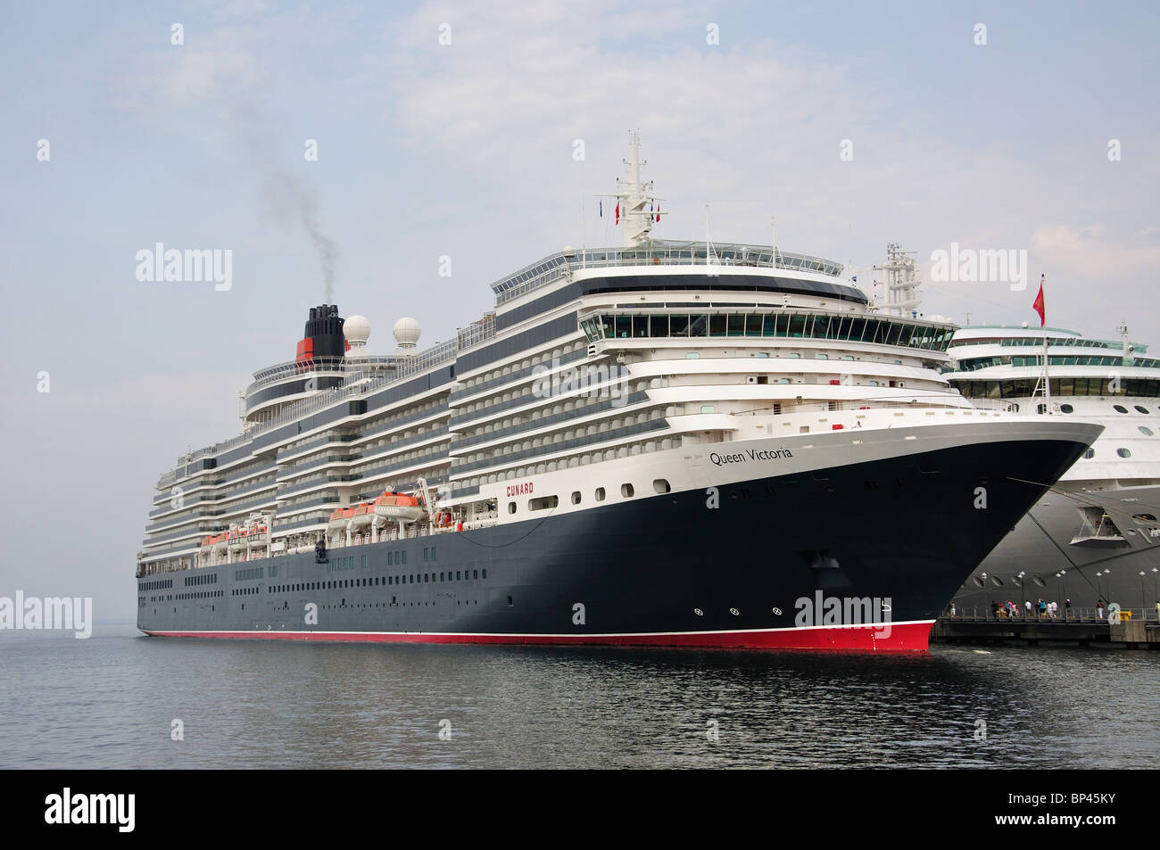 "Cunard Queen Victoria' bateau de croisière au port, Tallinn, Tartu County, Estonie, République d'Estonie Banque D'Images