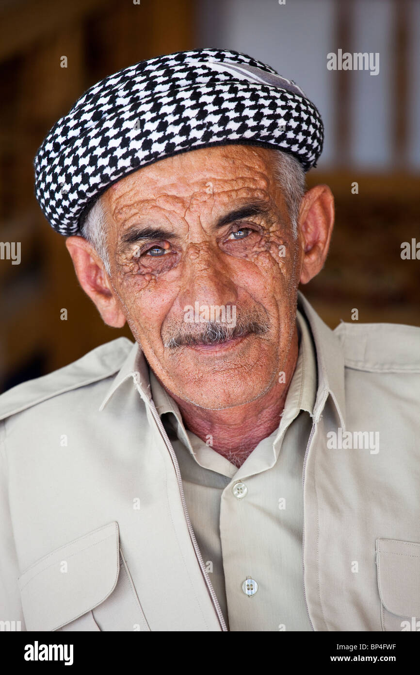 Homme Kurdes iraquiens de Dohuk, Kurdistan, Iraq Banque D'Images