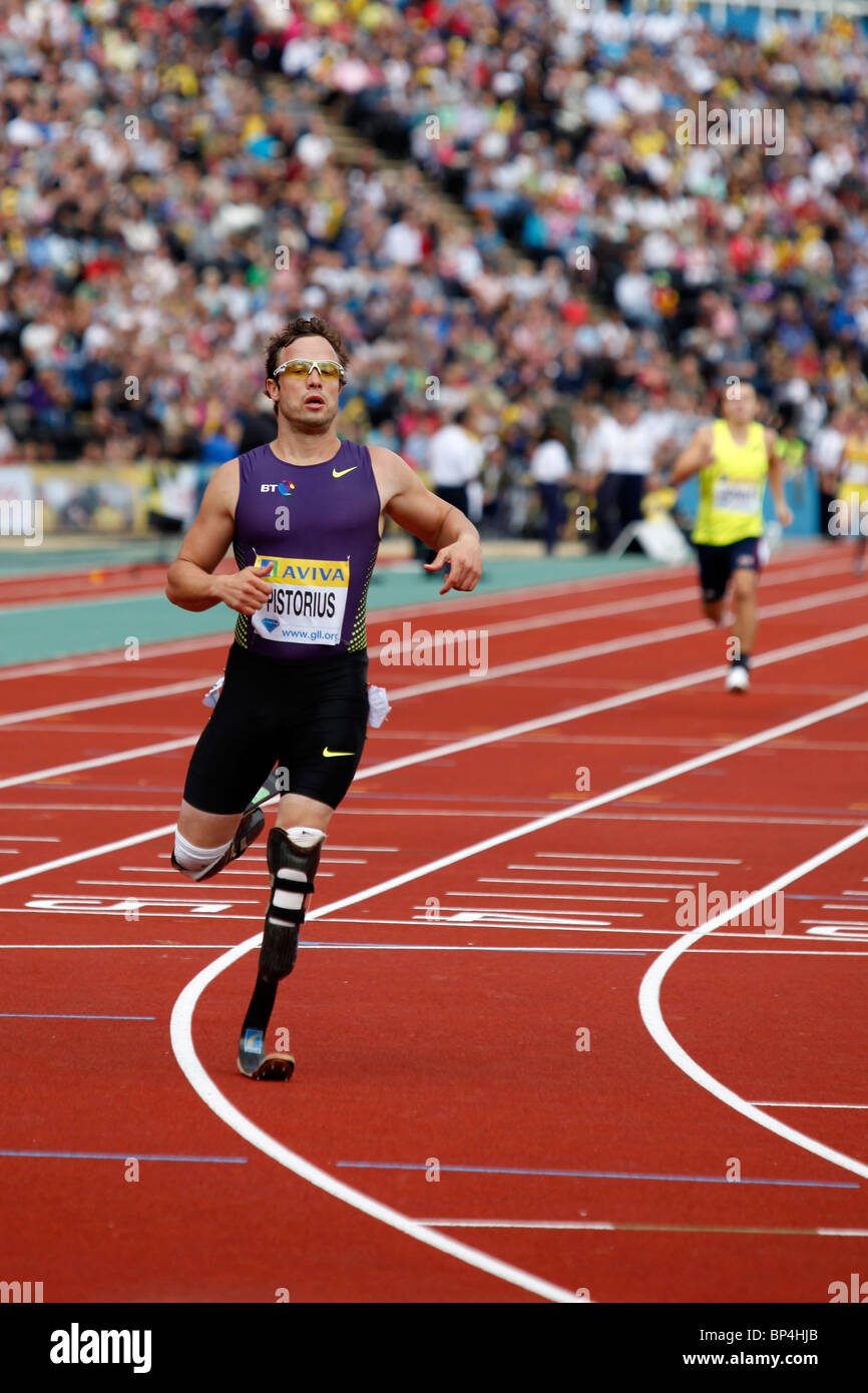Oscar Pistorius briser le record du monde 400m chez Aviva London Grand Prix, Crystal Palace, Londres. Banque D'Images