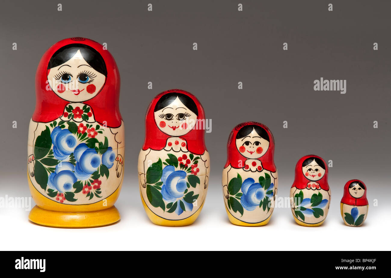 Poupées russes d'emboîtement, Babushka doll, diplômé background Banque D'Images