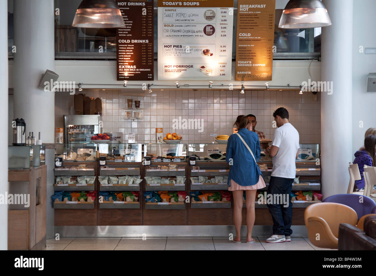 Manger. sandwich shop - Tottenham Court Road - Londres Banque D'Images