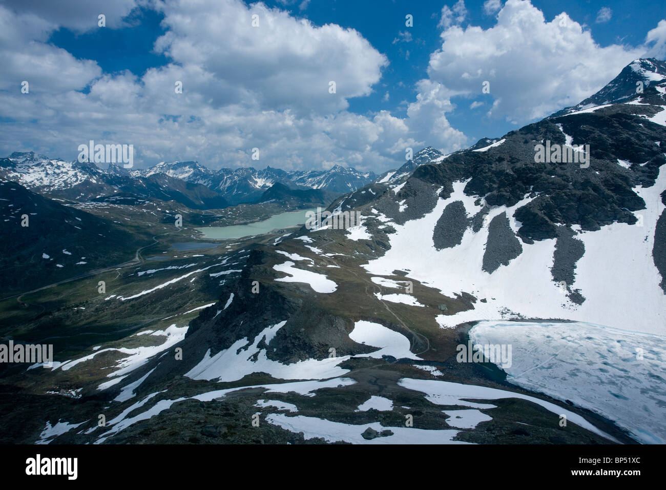 Vue de l'est Alpes suisses depuis Diavolezza, Engadine, Suisse. Banque D'Images