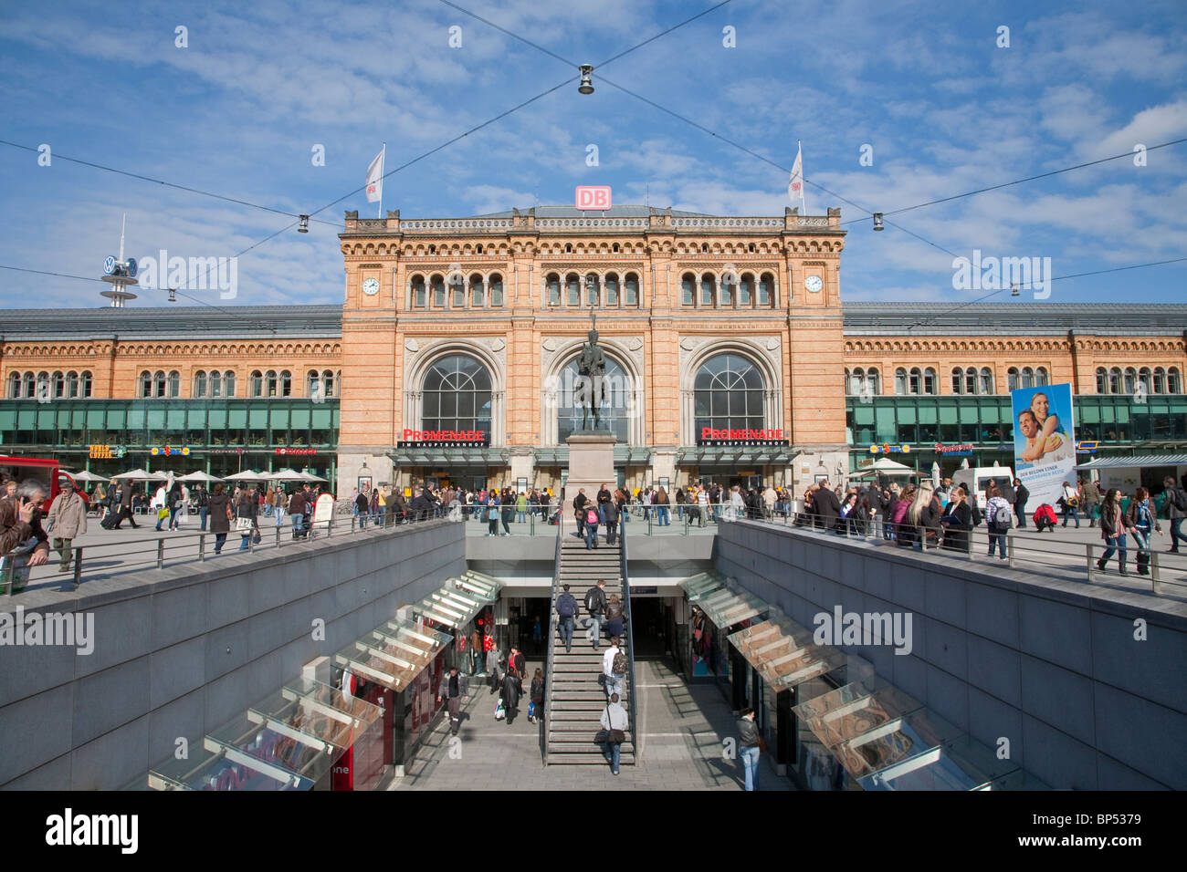 ERNST-AOÛT-PLATZ PLACE, gare principale, galerie marchande, Hanovre, Basse-Saxe, Allemagne Banque D'Images