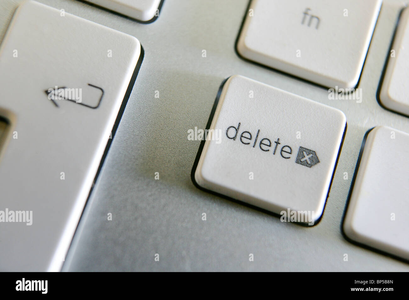 La touche Supprimer sur un clavier Mac Apple Photo Stock - Alamy