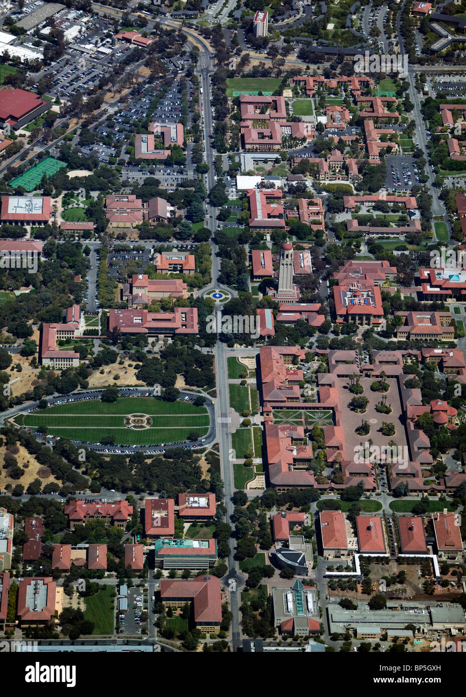 Vue aérienne au-dessus du campus de l'Université de Stanford à Palo Alto en Californie Banque D'Images