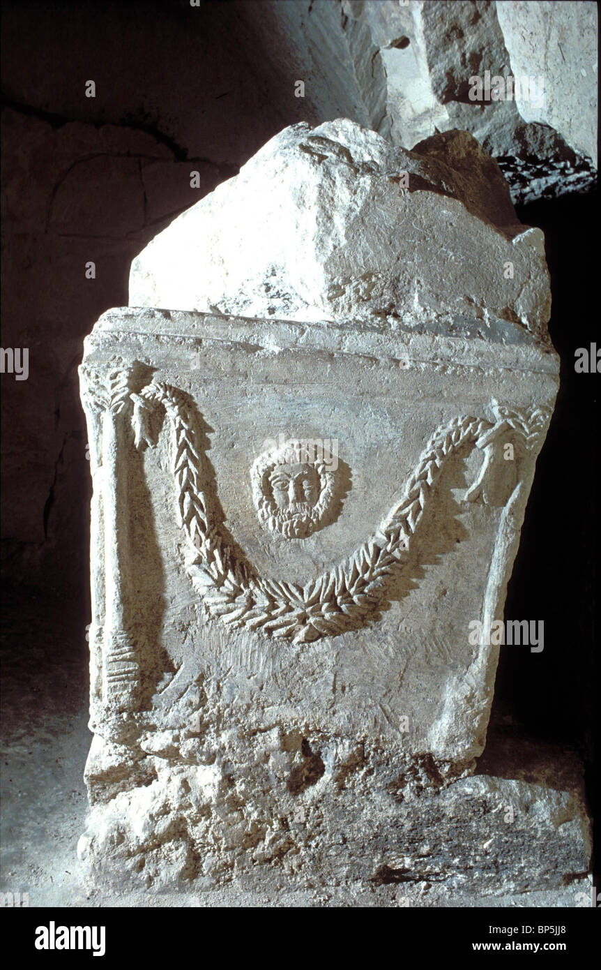 4007. Pierre SARCOPHAGS décorées de BETH SHEARIM, UN 5ÈME. C. ANNONCE grotte funéraire DANS LE NORD ISRAËL Banque D'Images