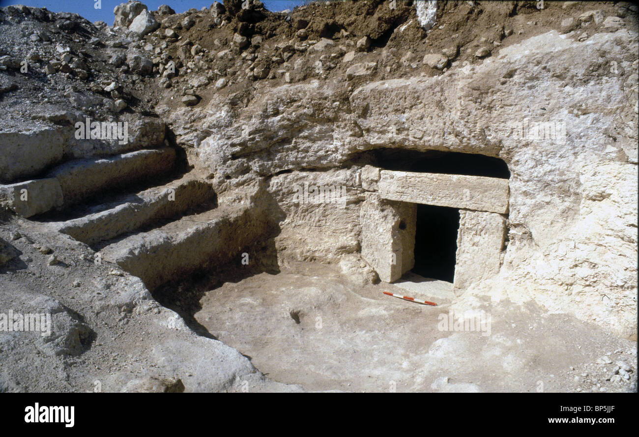 4012. Entrée d'une grotte funéraire période byzantine à Samarie. Banque D'Images