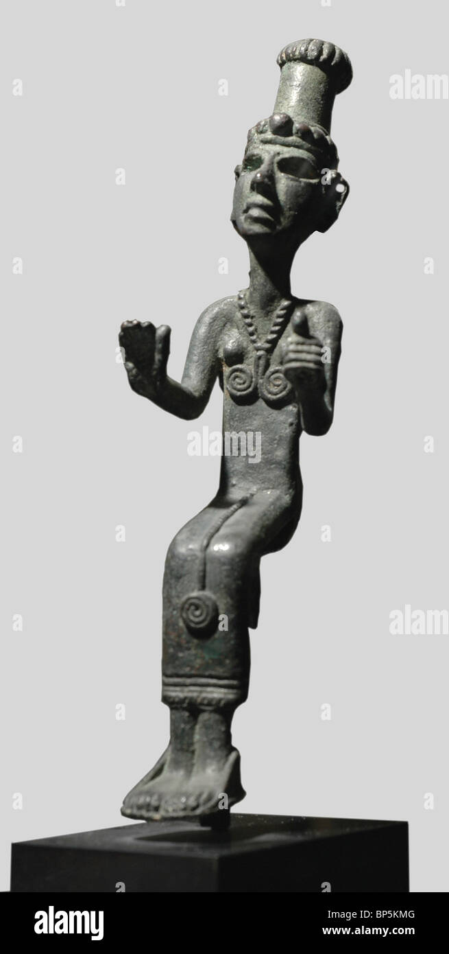 5321. Figurine en bronze d'une divinité féminine assise, peut-être Cnaanite. La Syrie, c. 1000-800 av. Banque D'Images