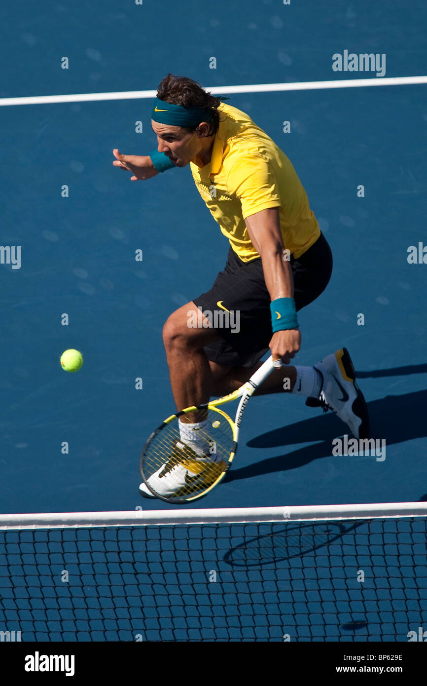 Rafael Nadal (ESP) qui se font concurrence sur les demi-finales du tournoi de tennis de l'US Open 2009 Banque D'Images