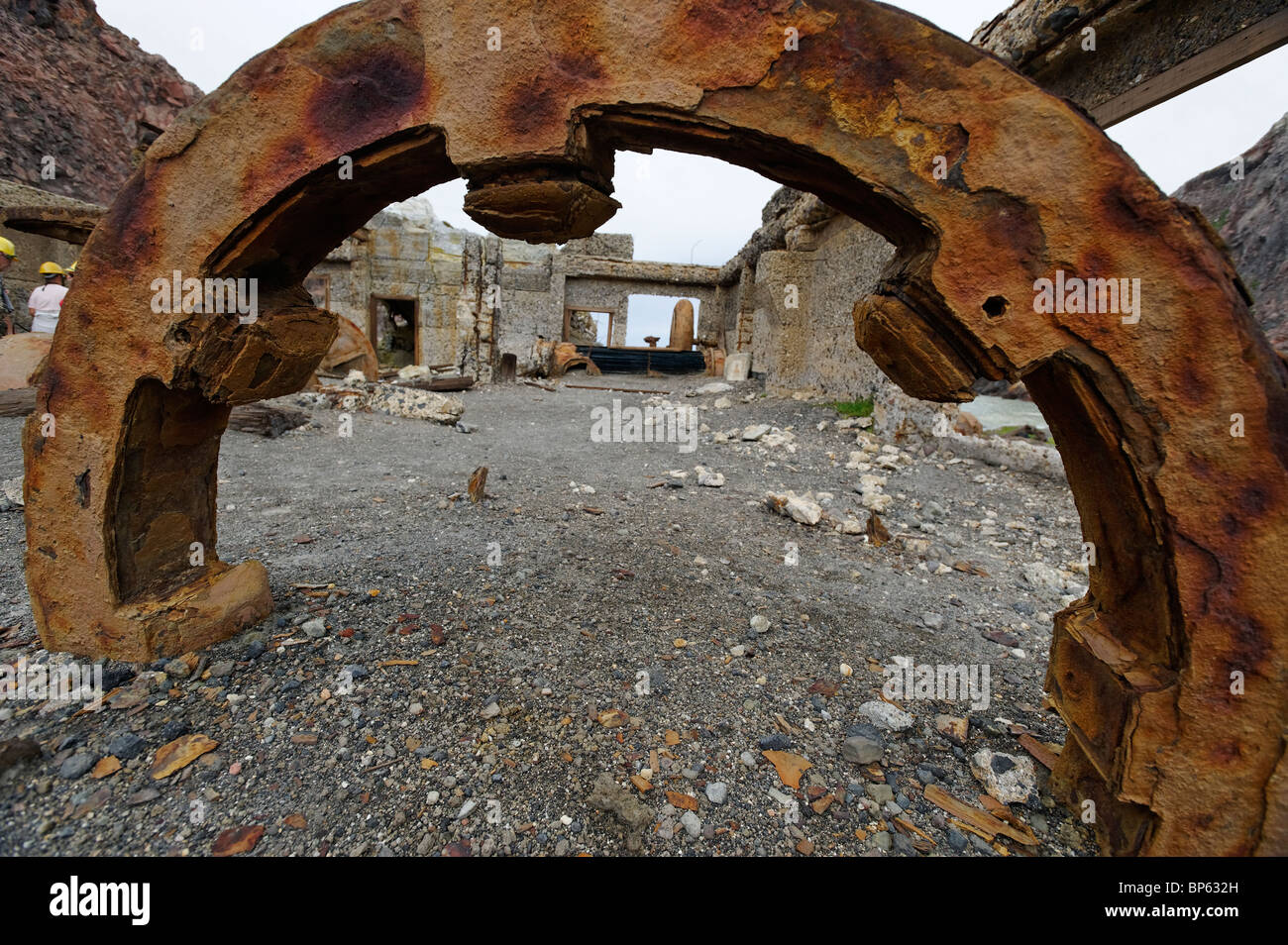 La rouille des machines industrielles et cogs sur White Island Banque D'Images